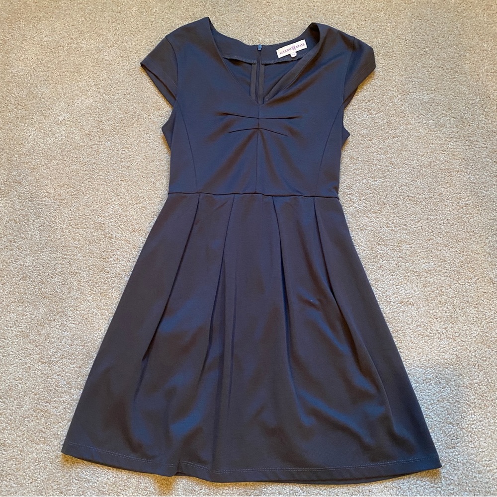 XS Altar’d State Charcoal Gray Short Sleeve Dress